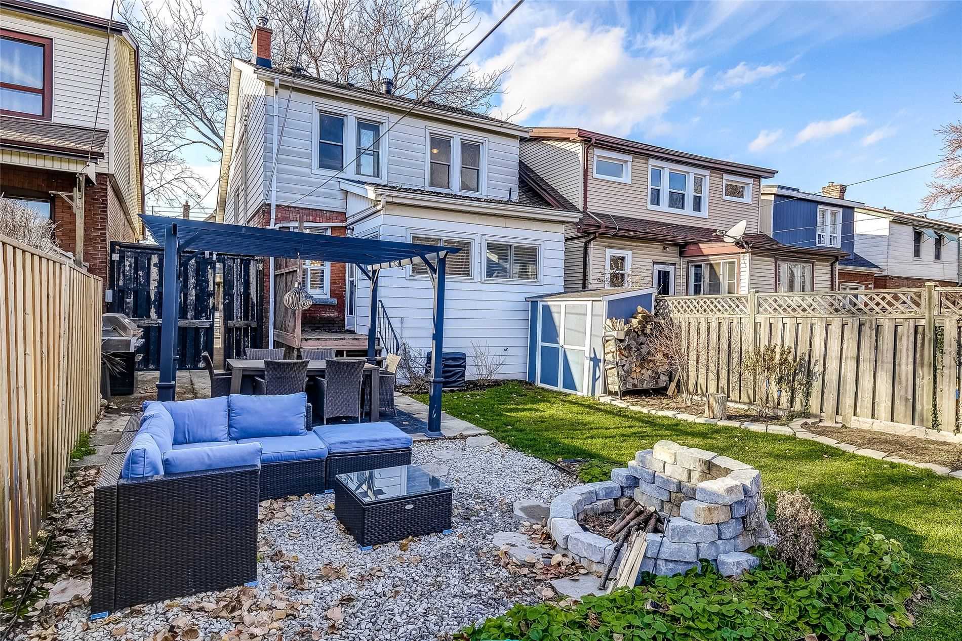 78 Kensington Ave N