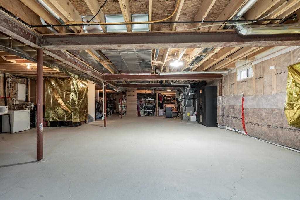 35 Chaumont Drive