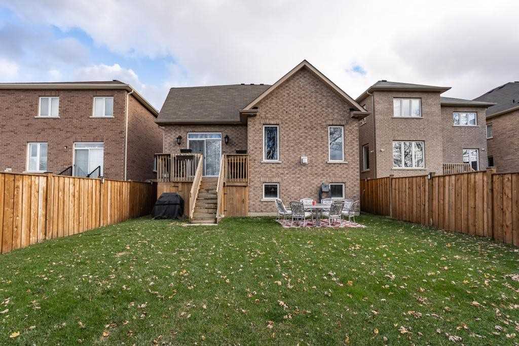 35 Chaumont Drive