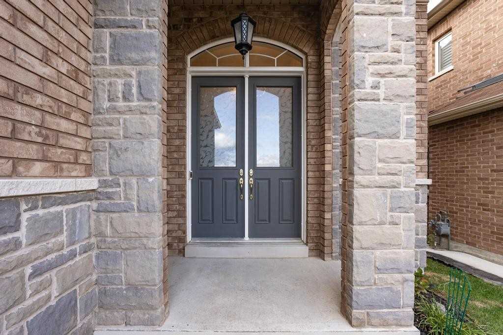 35 Chaumont Drive