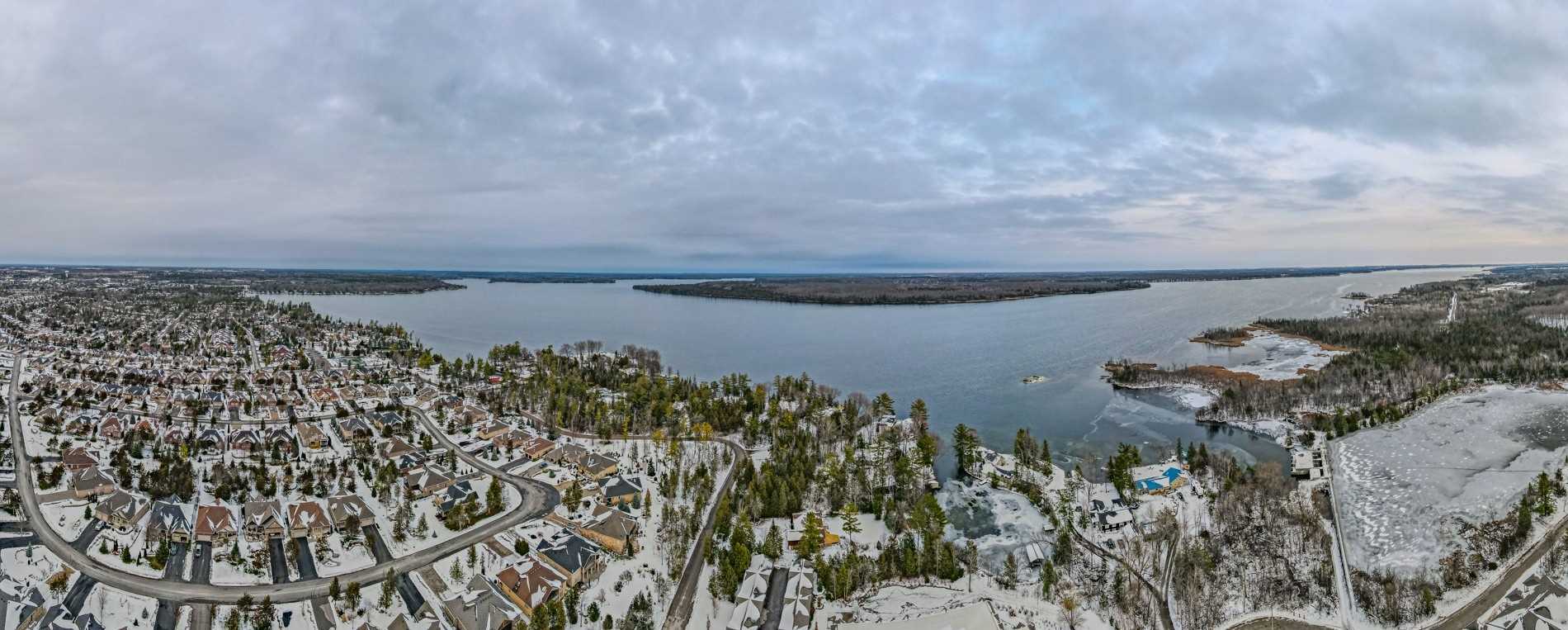 17 Lakewood Cres, #10