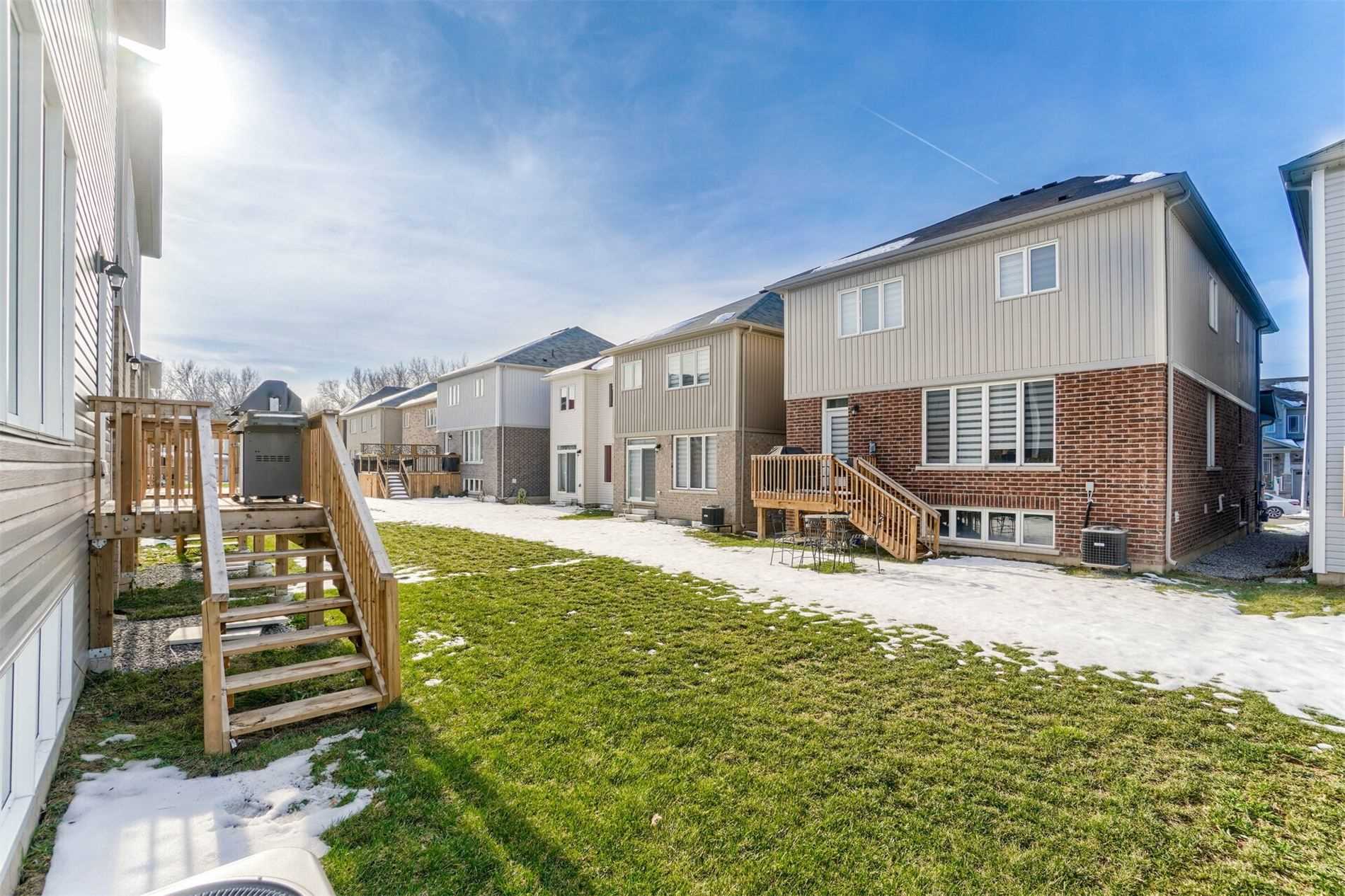 7831 Odell Crescent