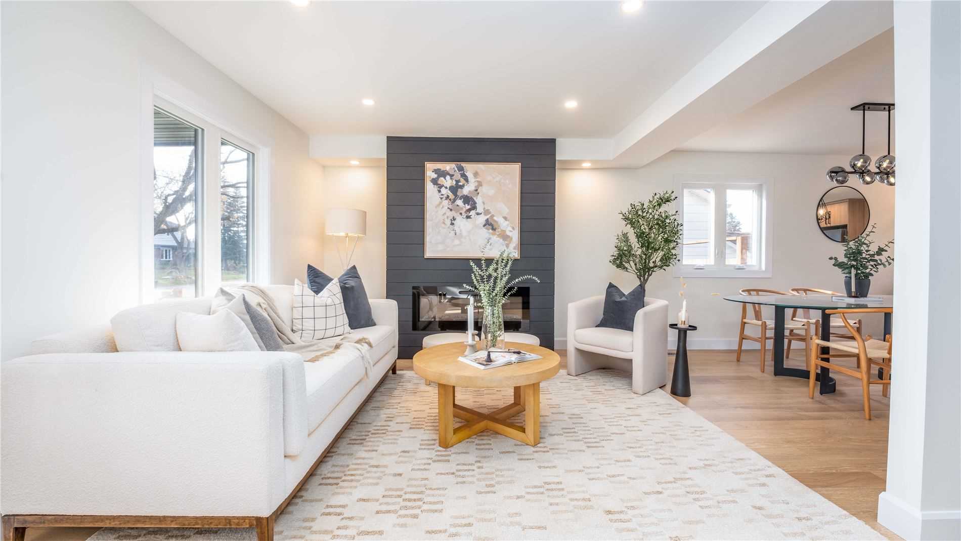 37 Barnes Ave