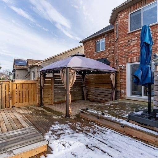 183 Valmont Crt