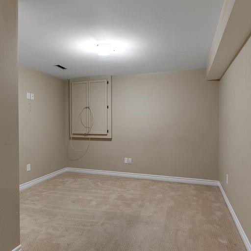 183 Valmont Crt