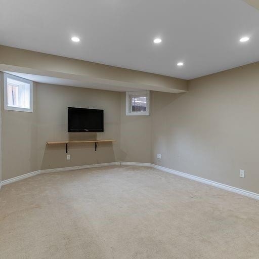 183 Valmont Crt