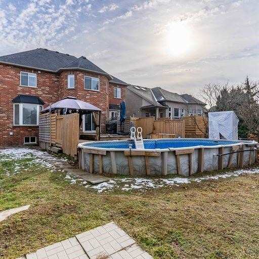 183 Valmont Crt