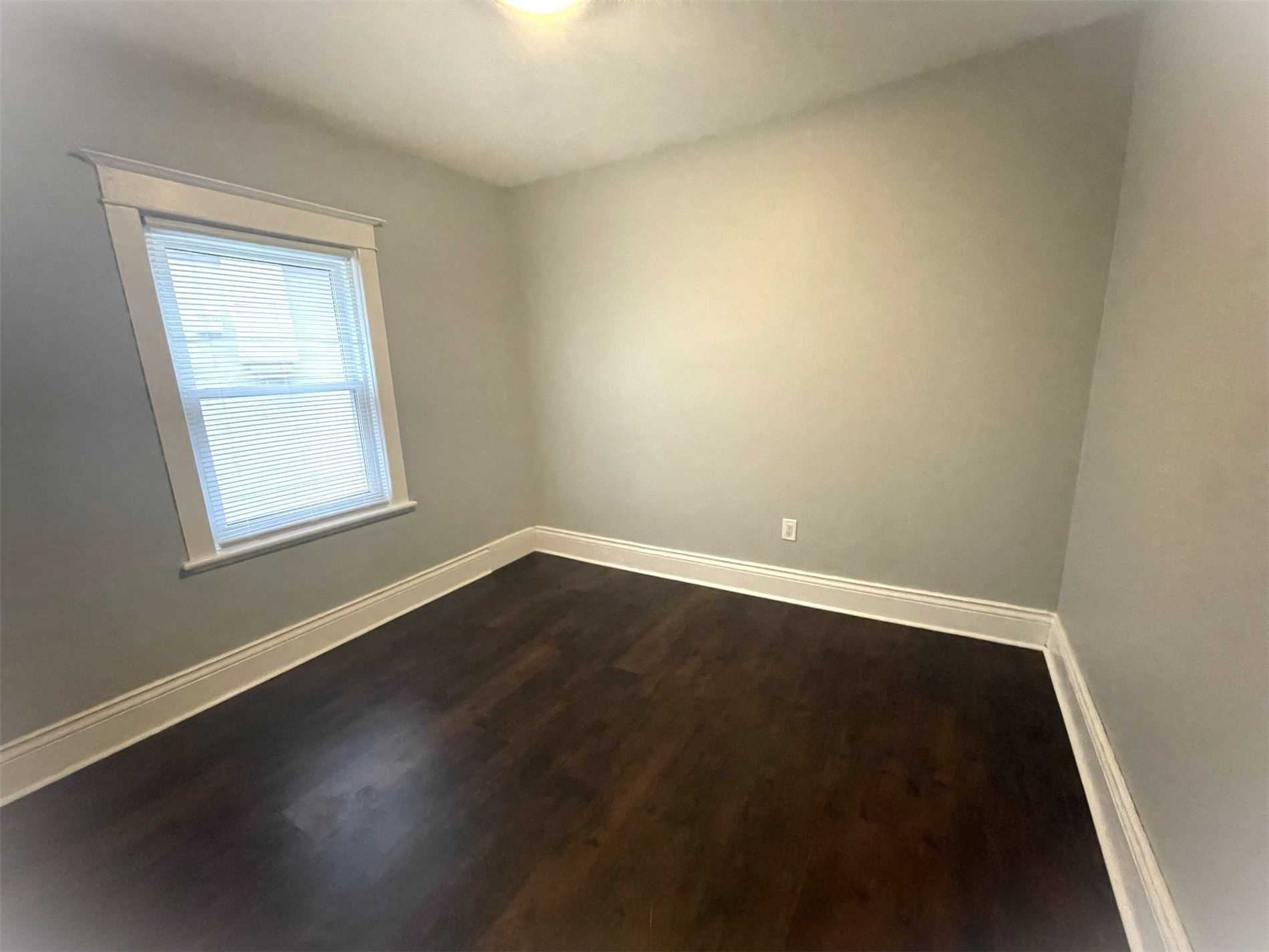 Listing X5838760 - Large Photo # 31