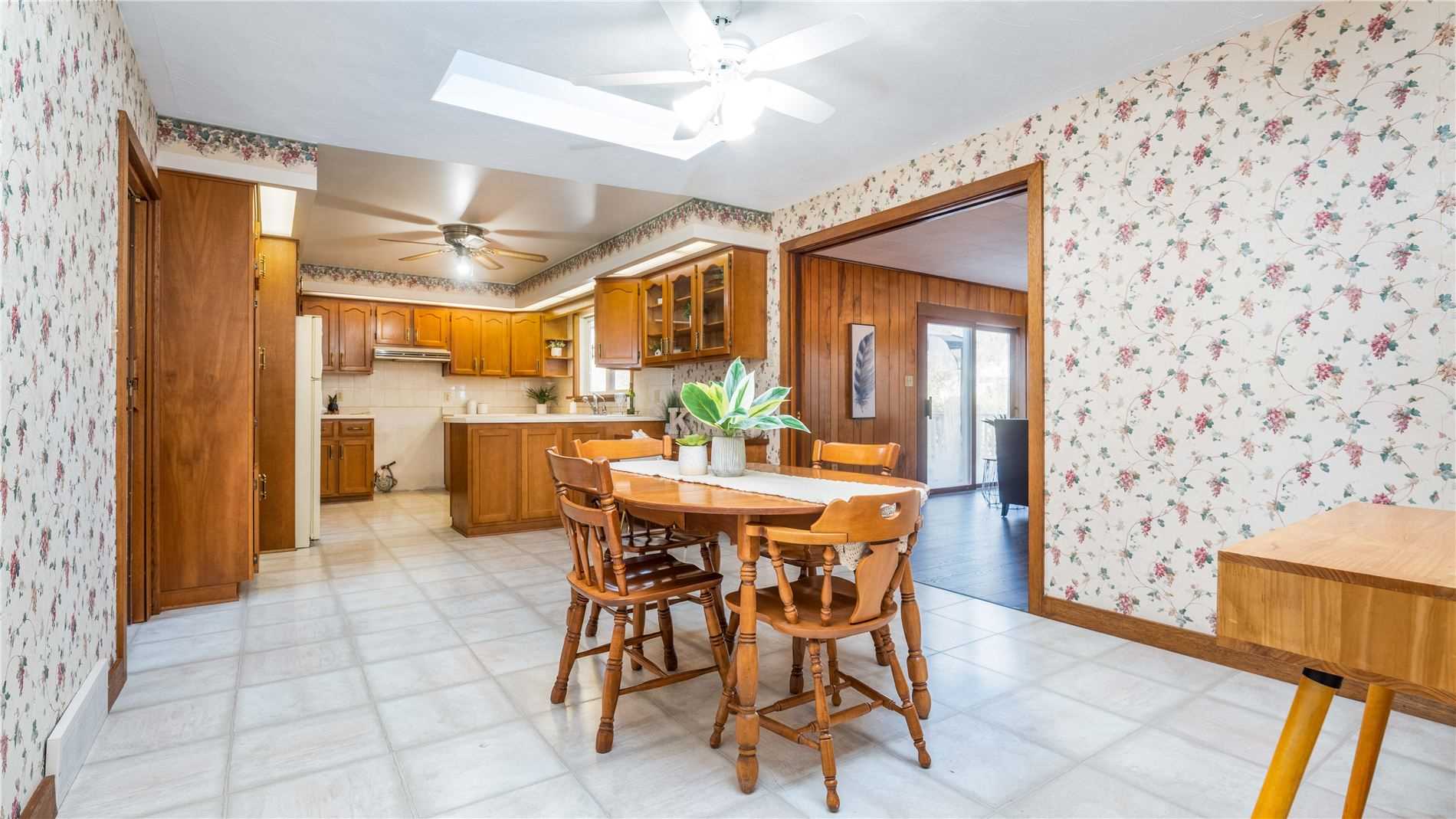 Listing X5839001 - Large Photo # 15