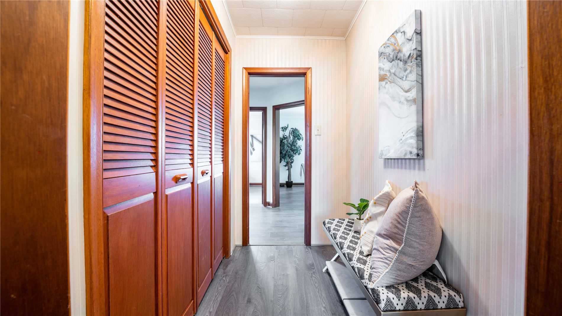 Listing X5839001 - Large Photo # 20