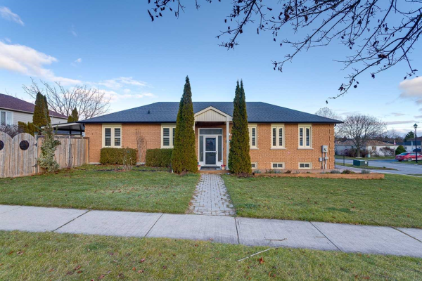744 Greer Cres, Cobourg