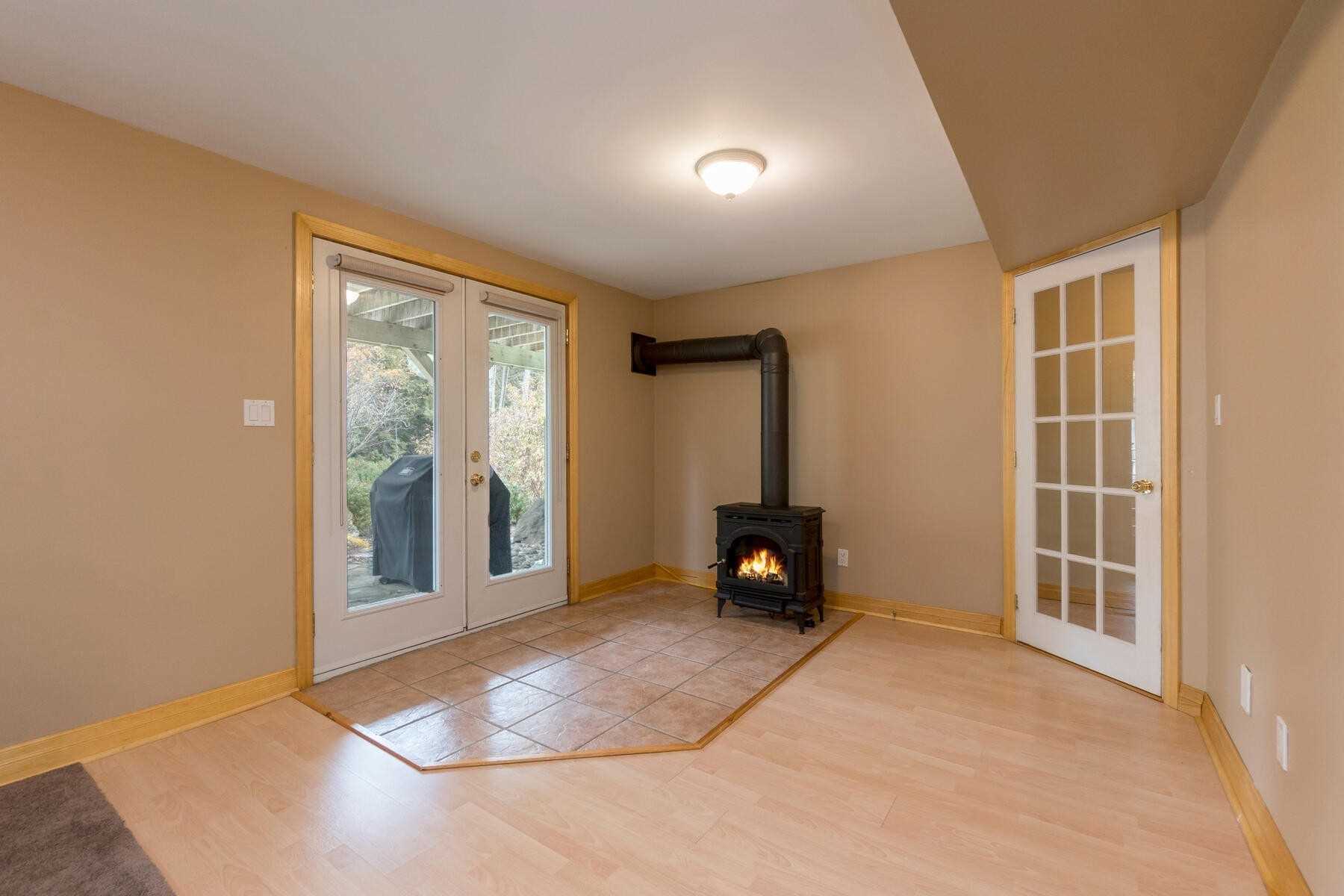 Listing X5840863 - Large Photo # 25