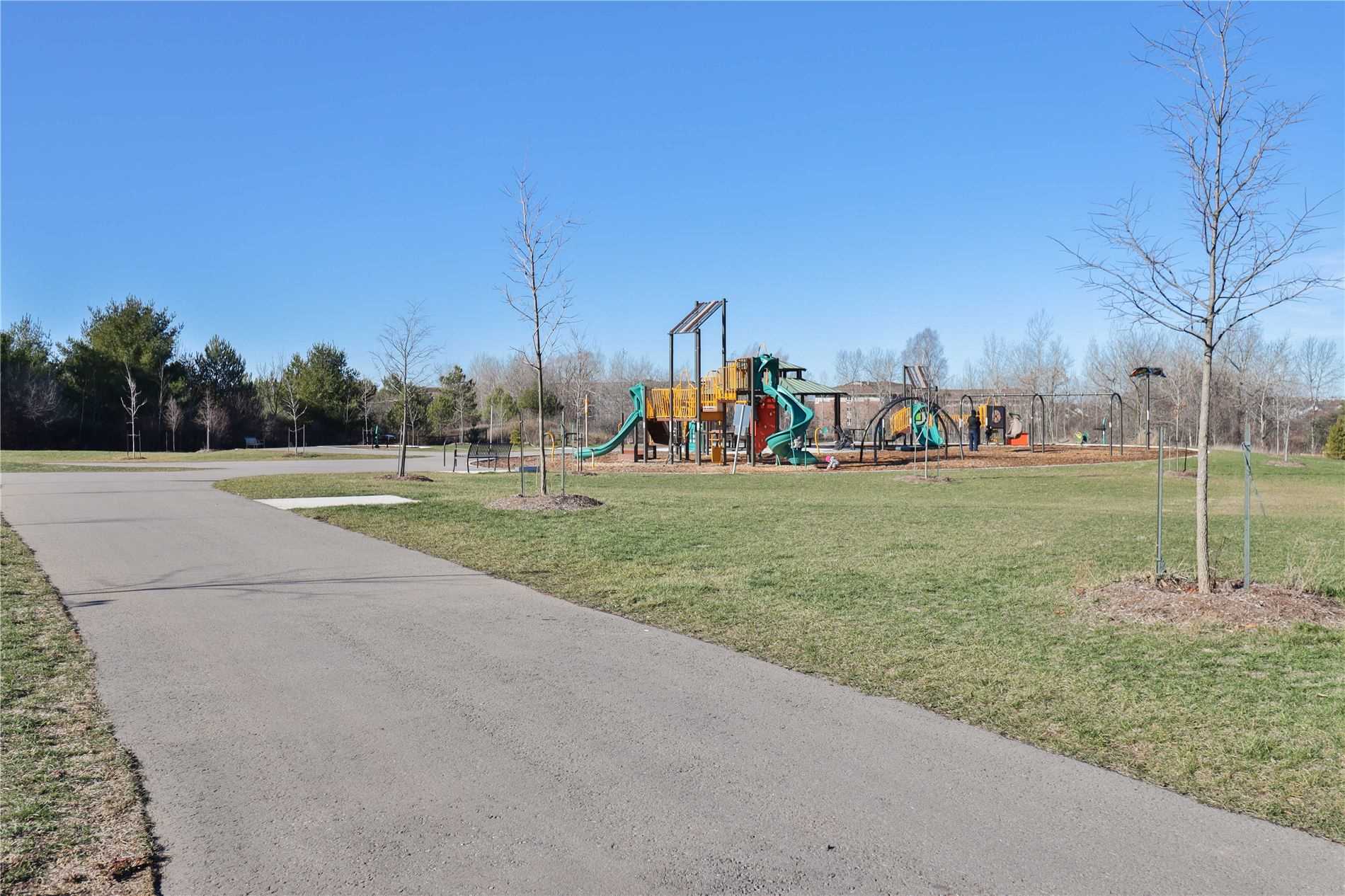39 Kay Crescent, #18