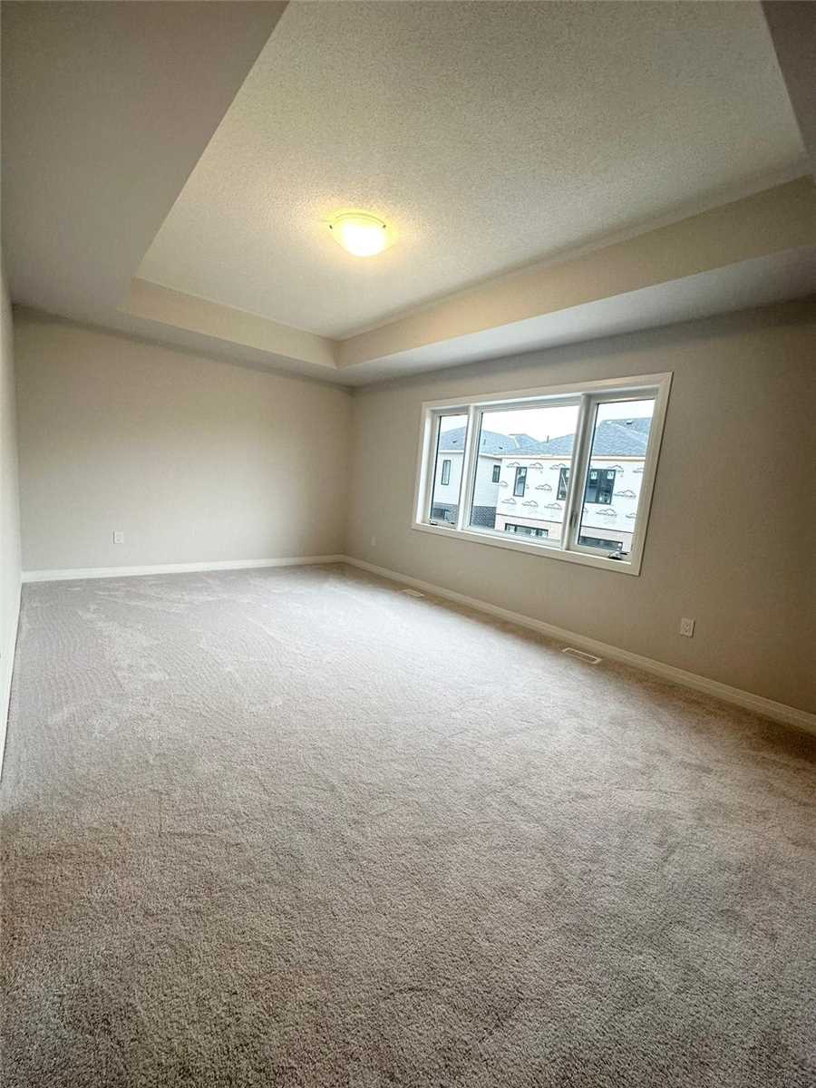 60 Yale Dr