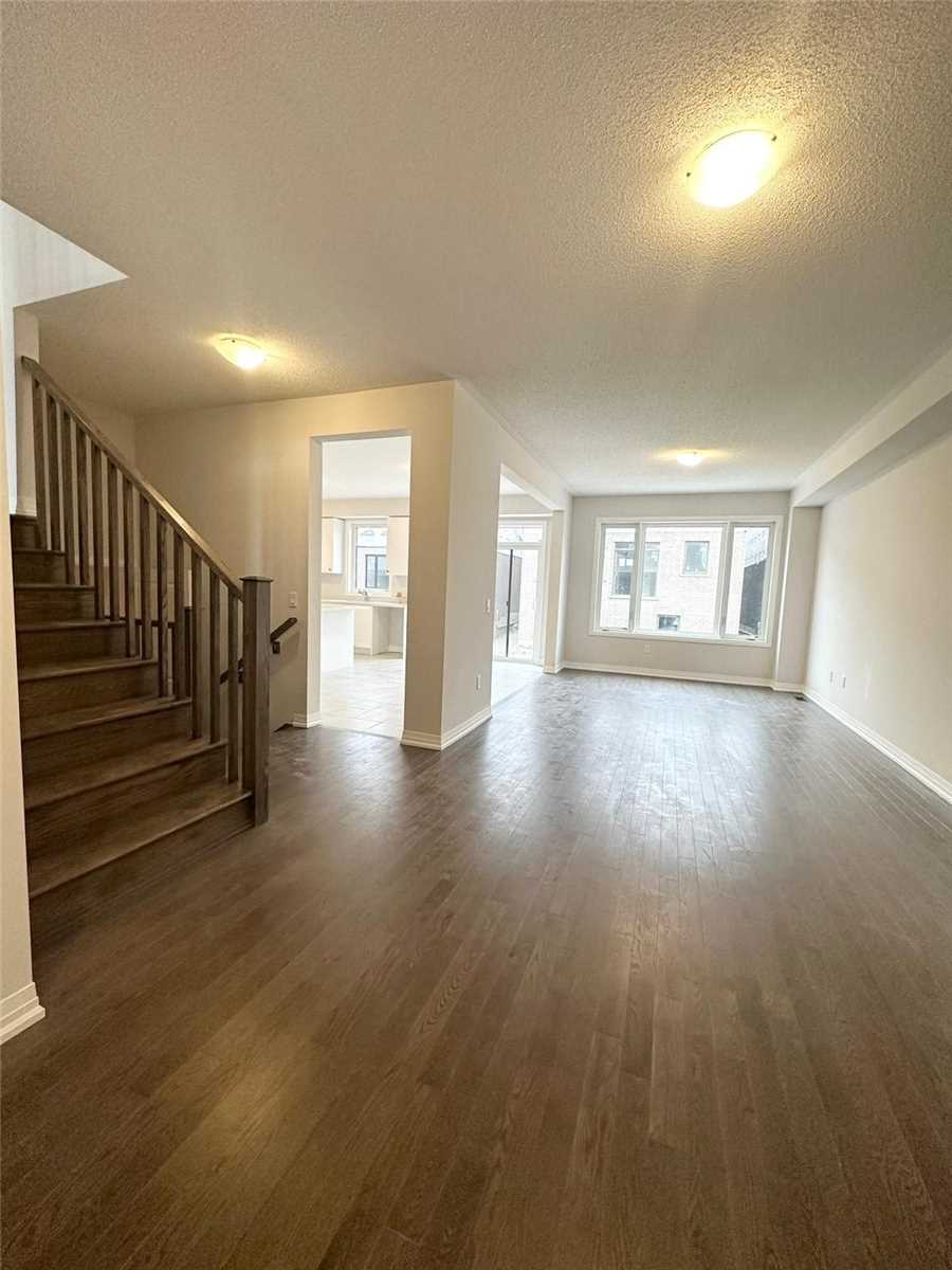 60 Yale Dr