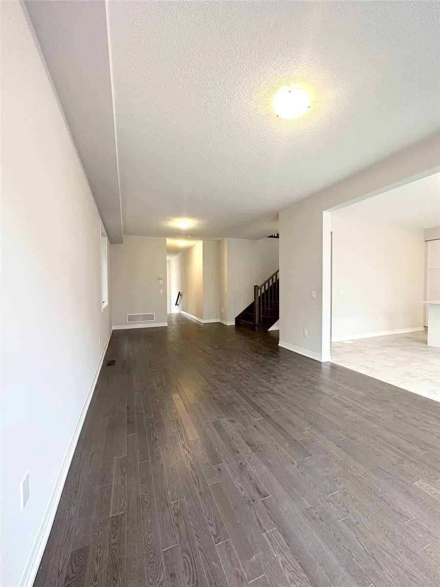 60 Yale Dr