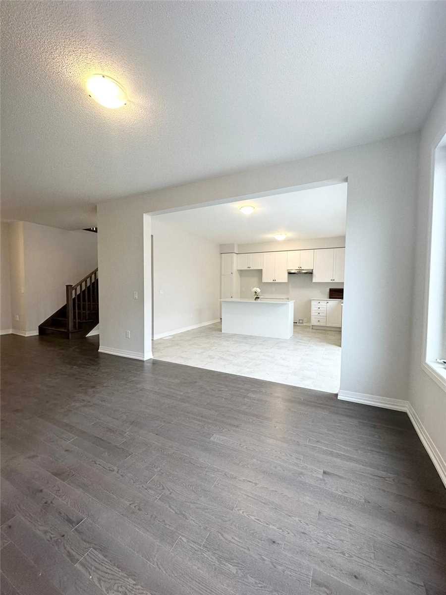 60 Yale Dr