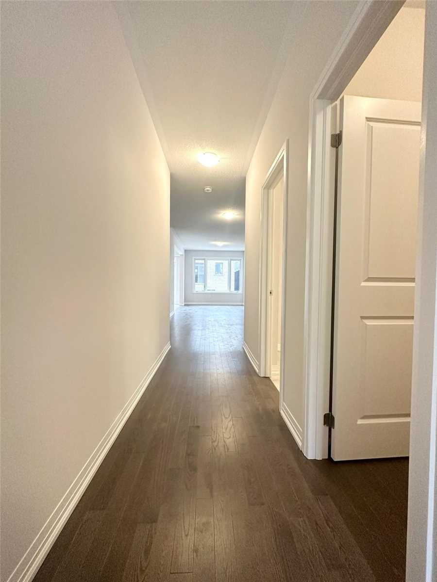 60 Yale Dr