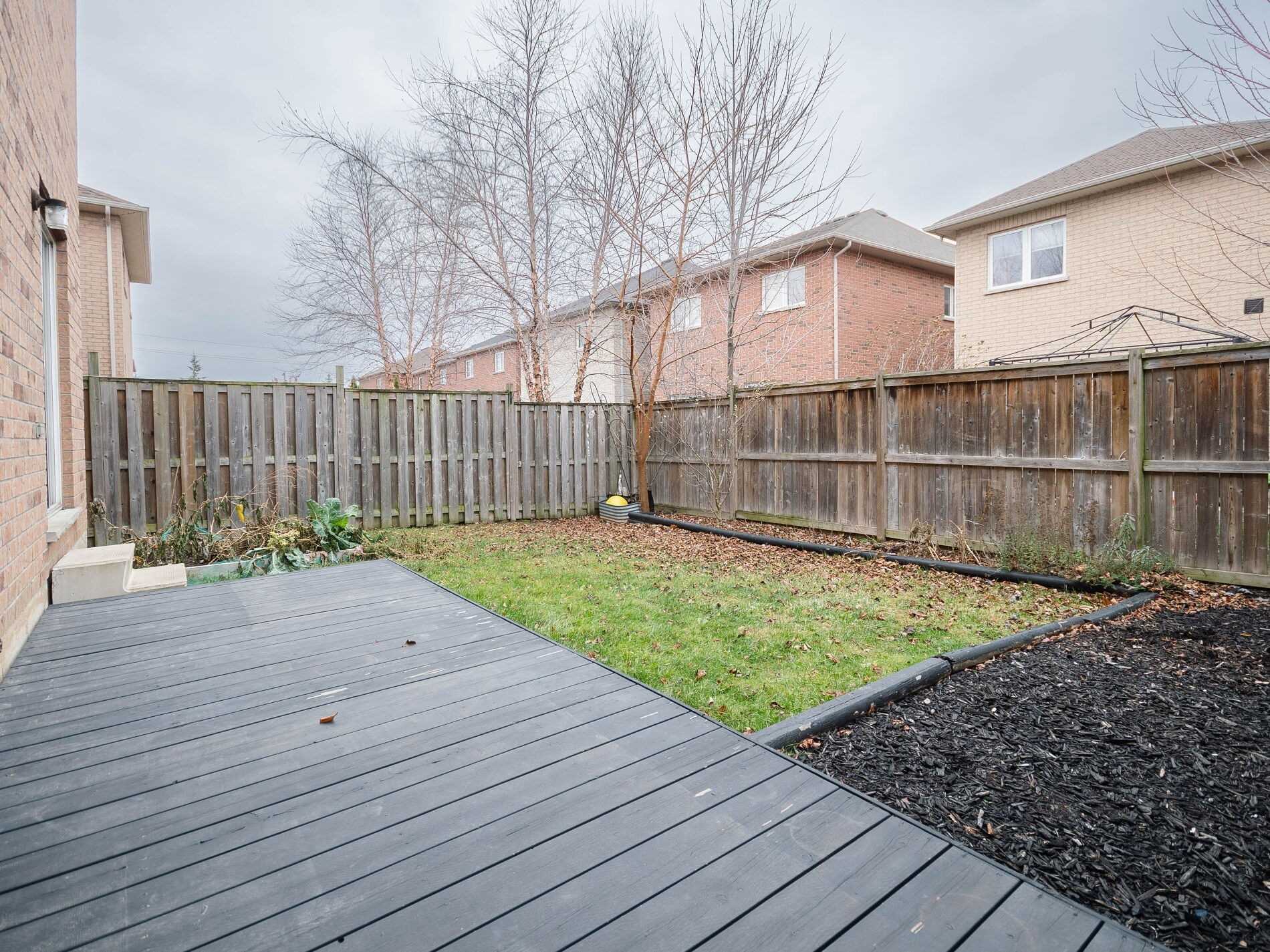 23 Glendarling Crescent