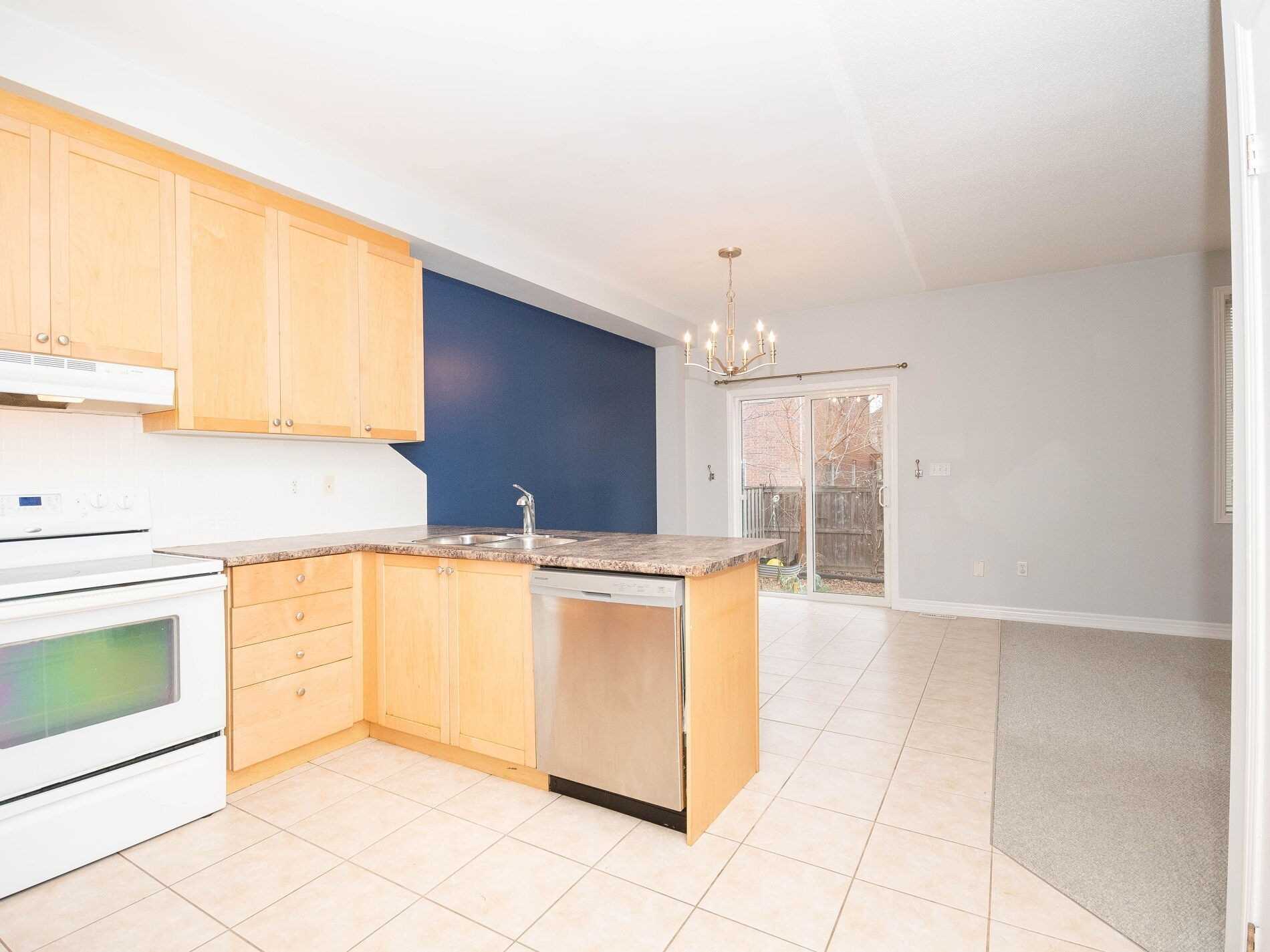 23 Glendarling Crescent