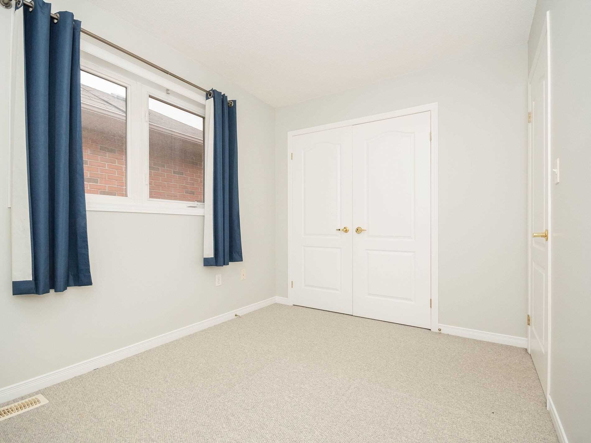 23 Glendarling Crescent