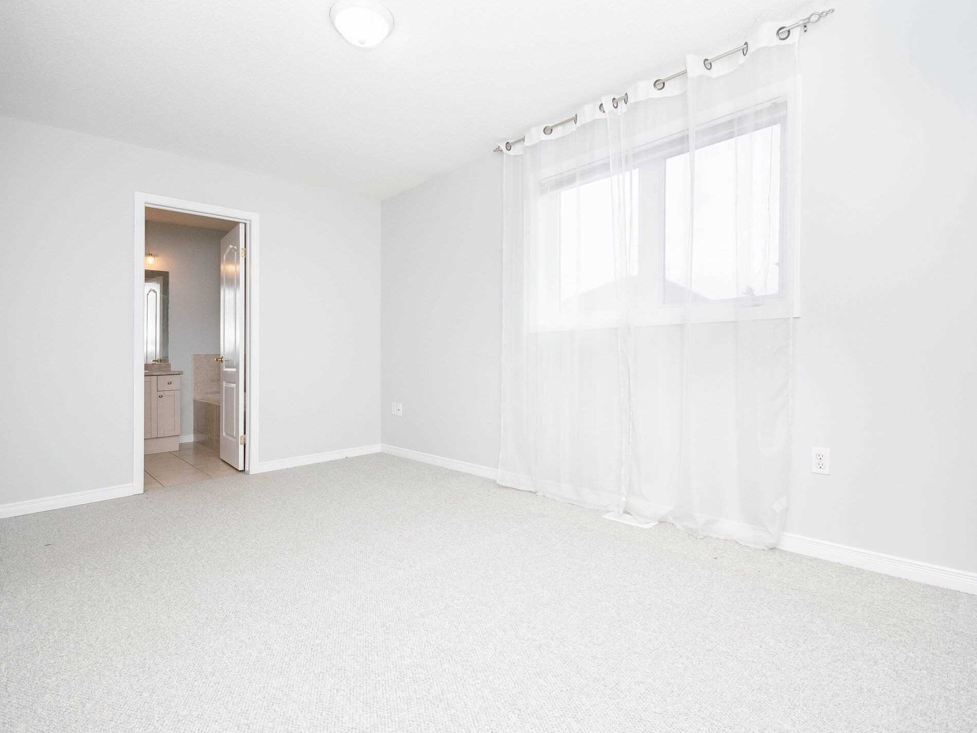 23 Glendarling Crescent