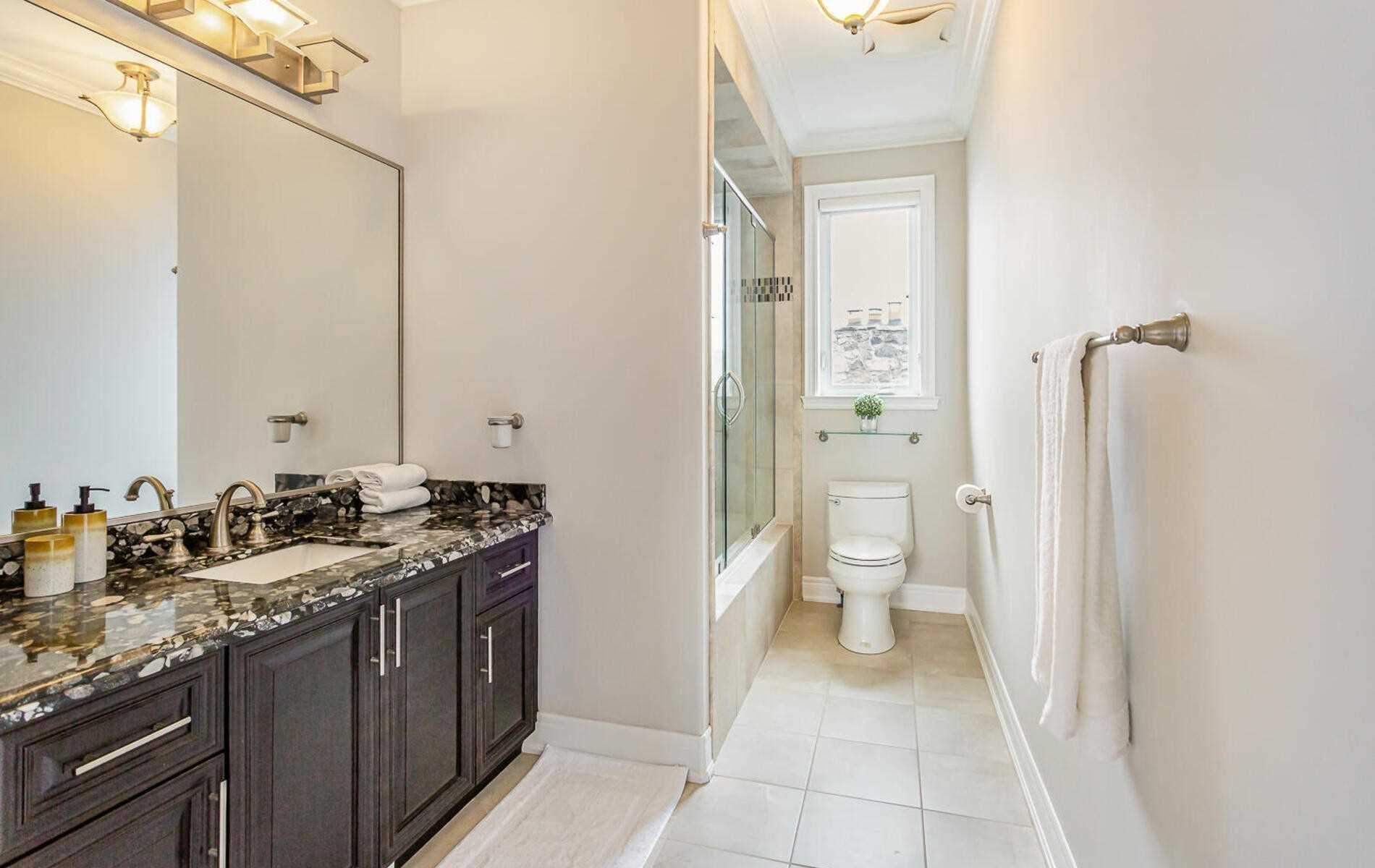 112 Watercrest Dr