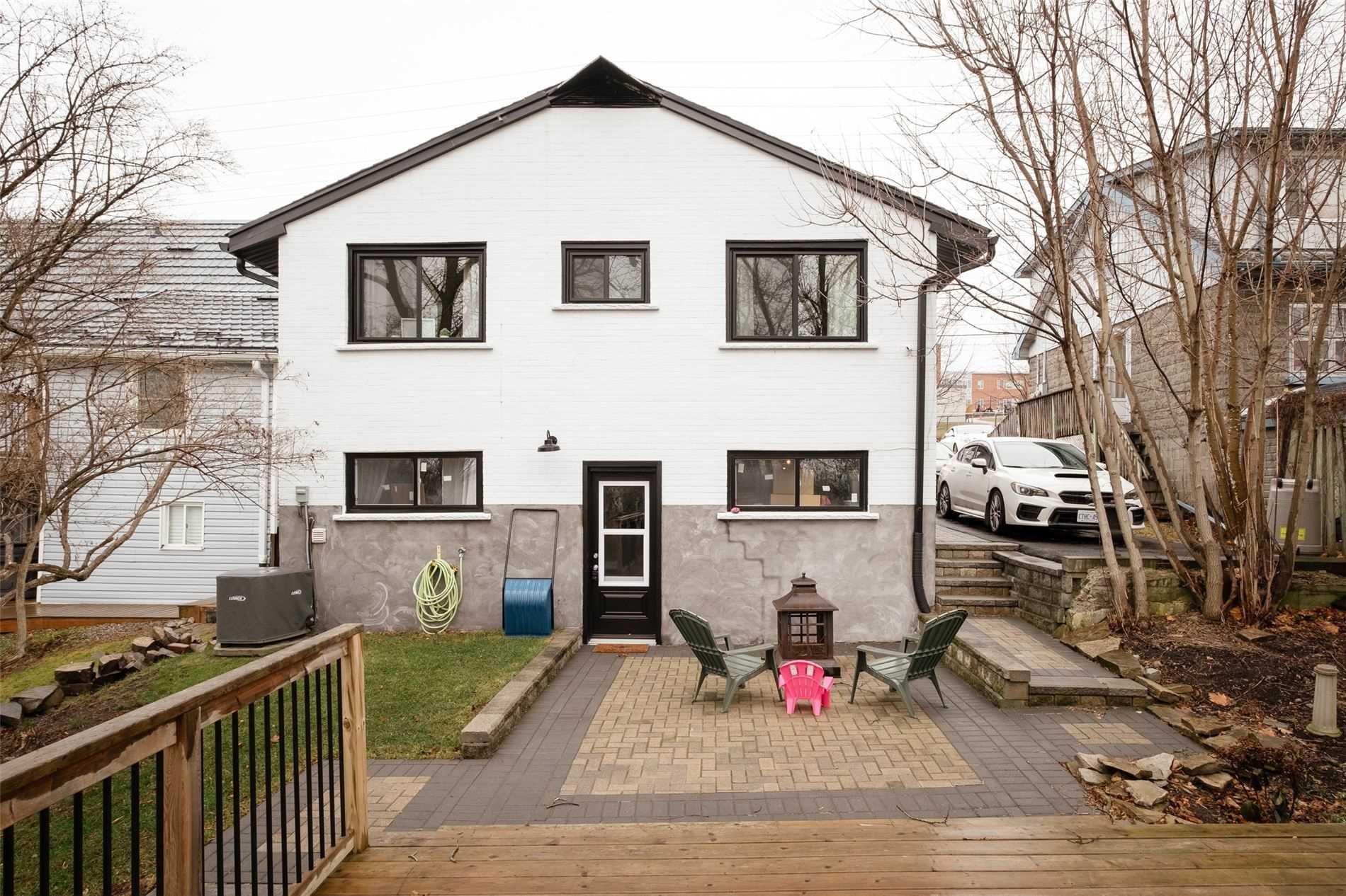 433 Armour Rd