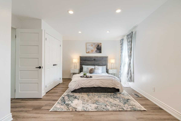 15 Carrick Ave, Hamilton