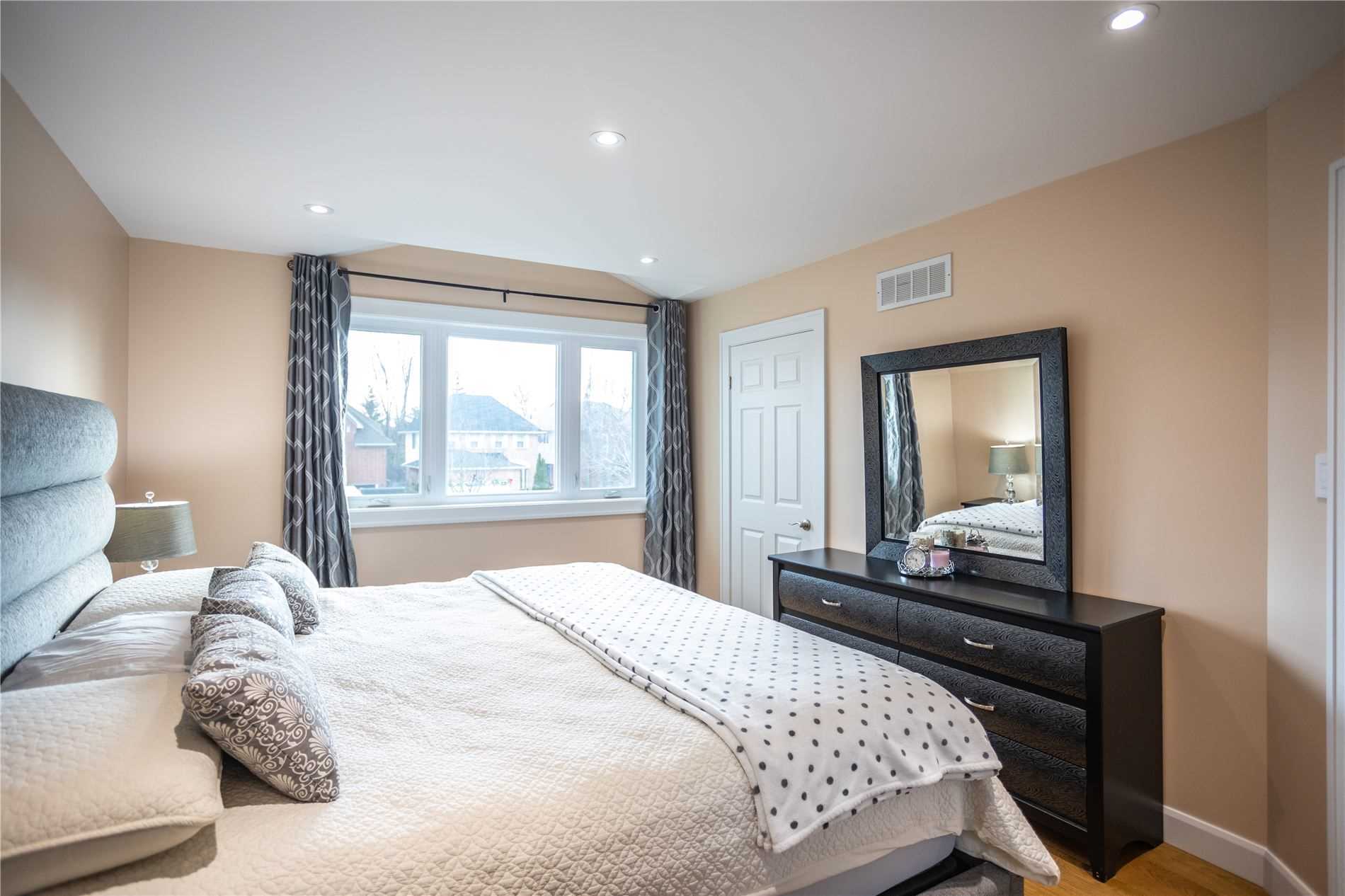 18 Sable Drive