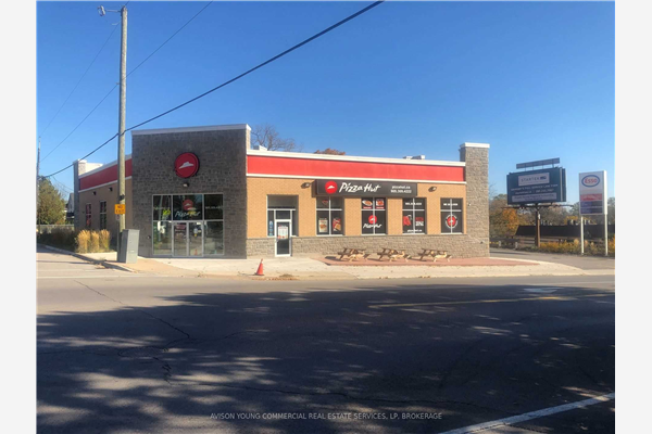 88 Main St W, Grimsby