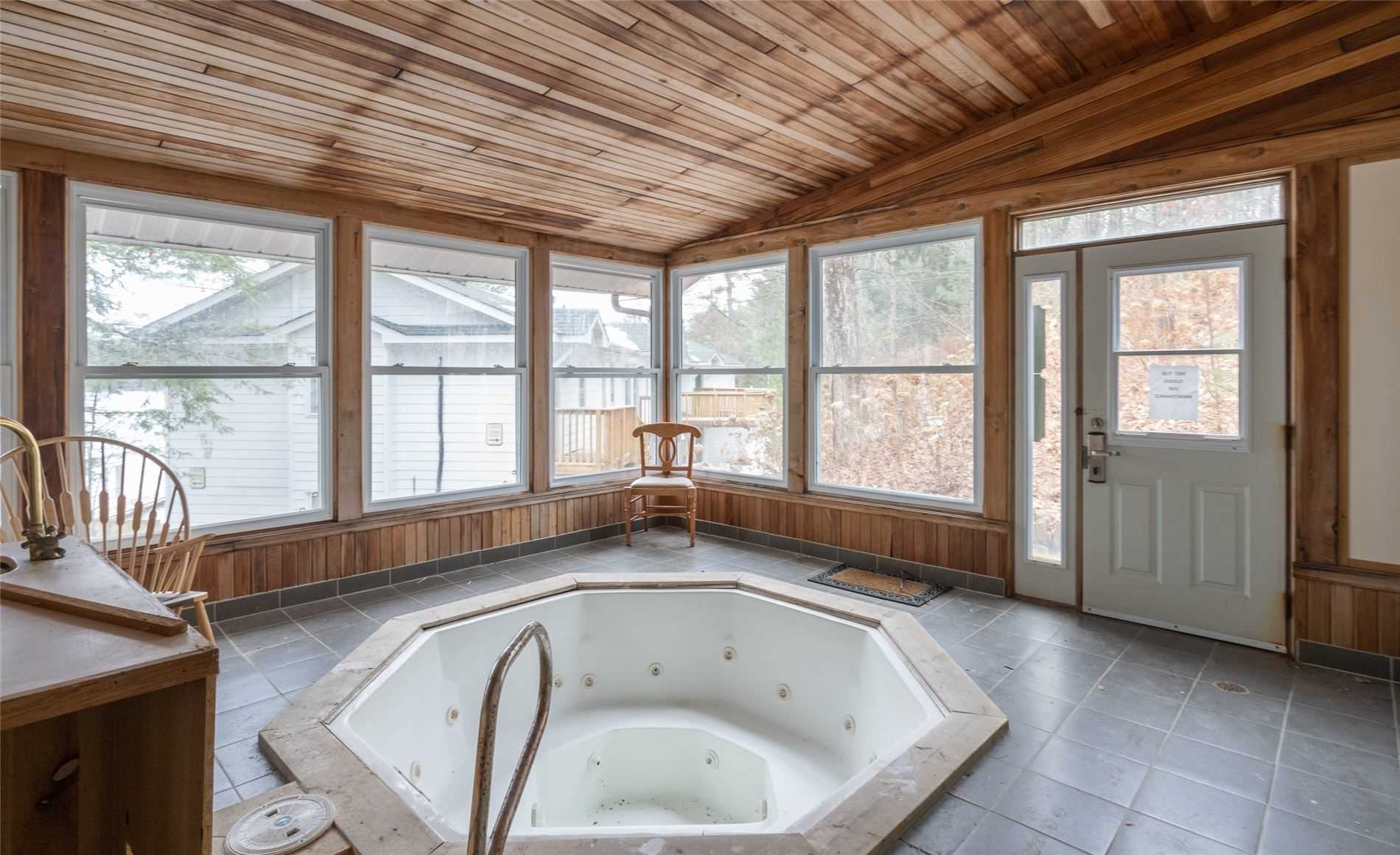 Listing X5850511 - Large Photo # 16