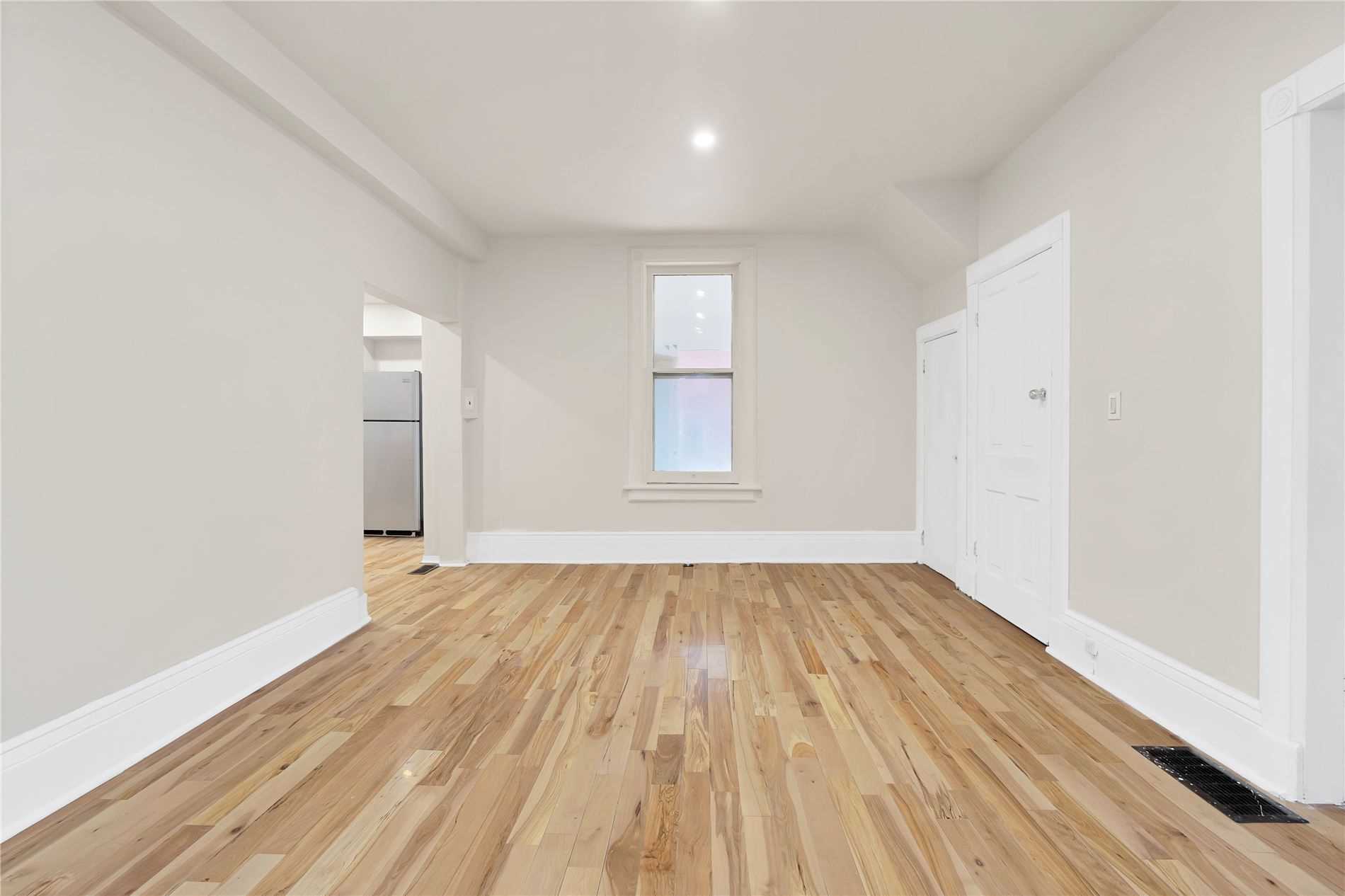 10 Kerr Street
