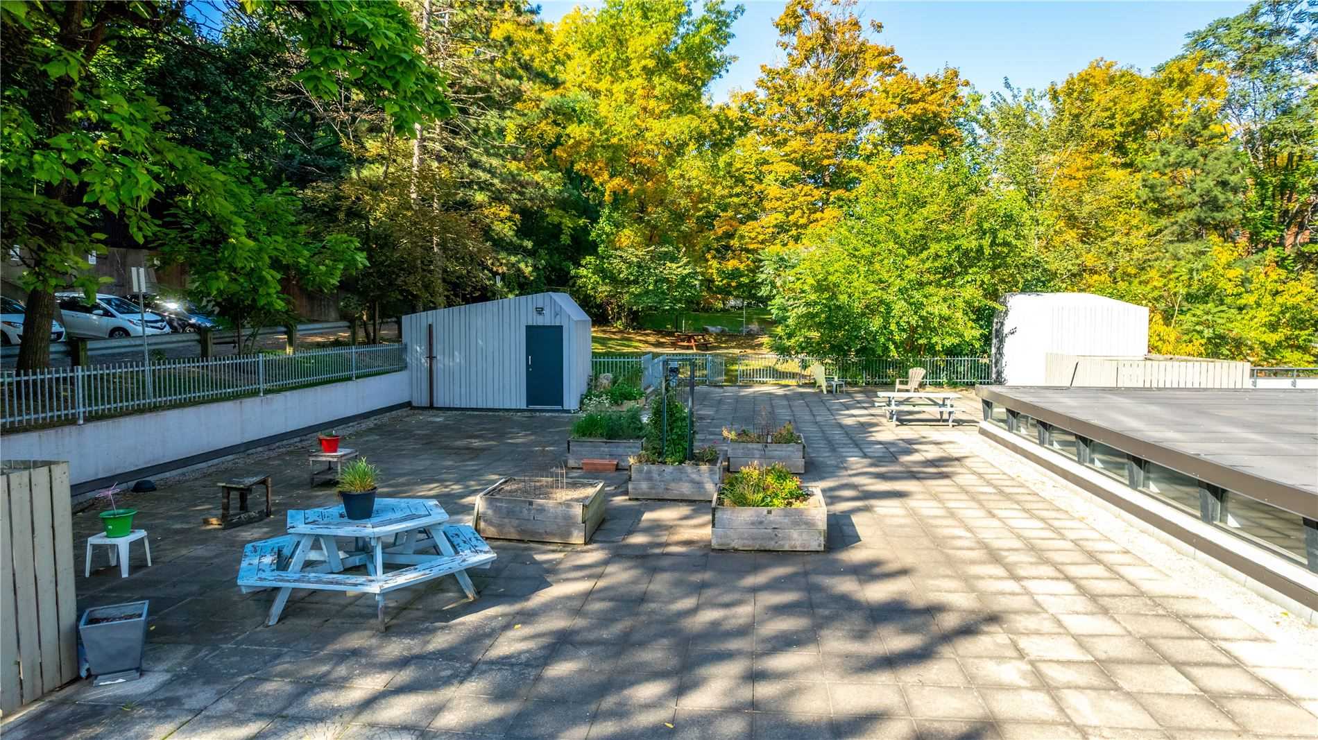 150 Charlton Avenue E, #702