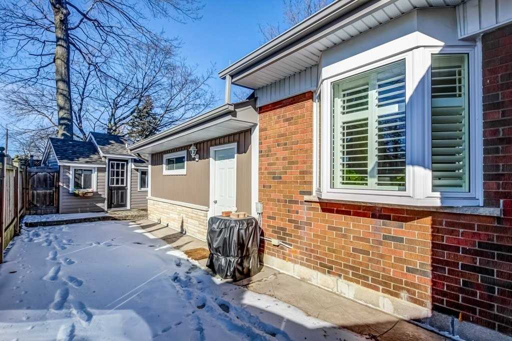 50 Edgewood Ave