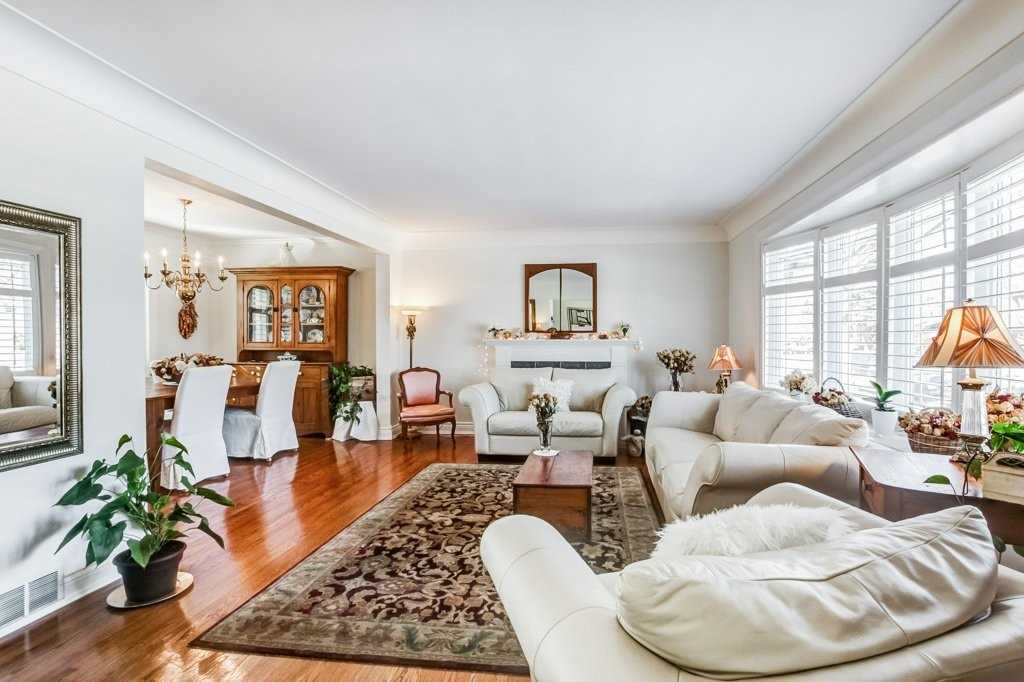 50 Edgewood Ave