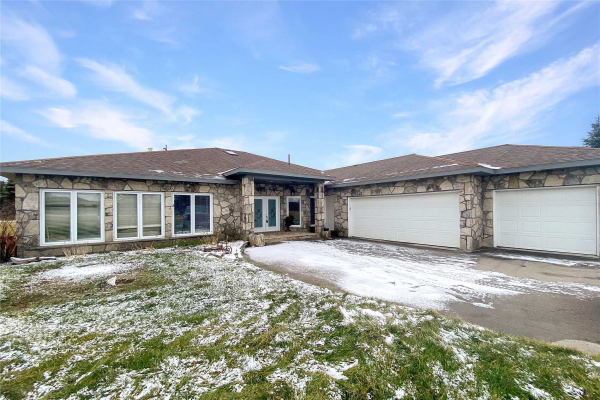 856 Concession 5 W Rd, Hamilton