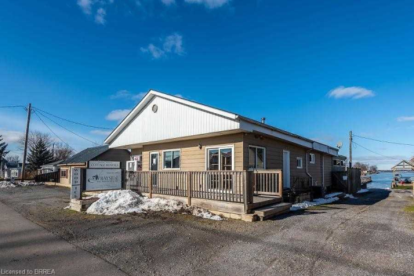 48-50 Erie Blvd, Norfolk