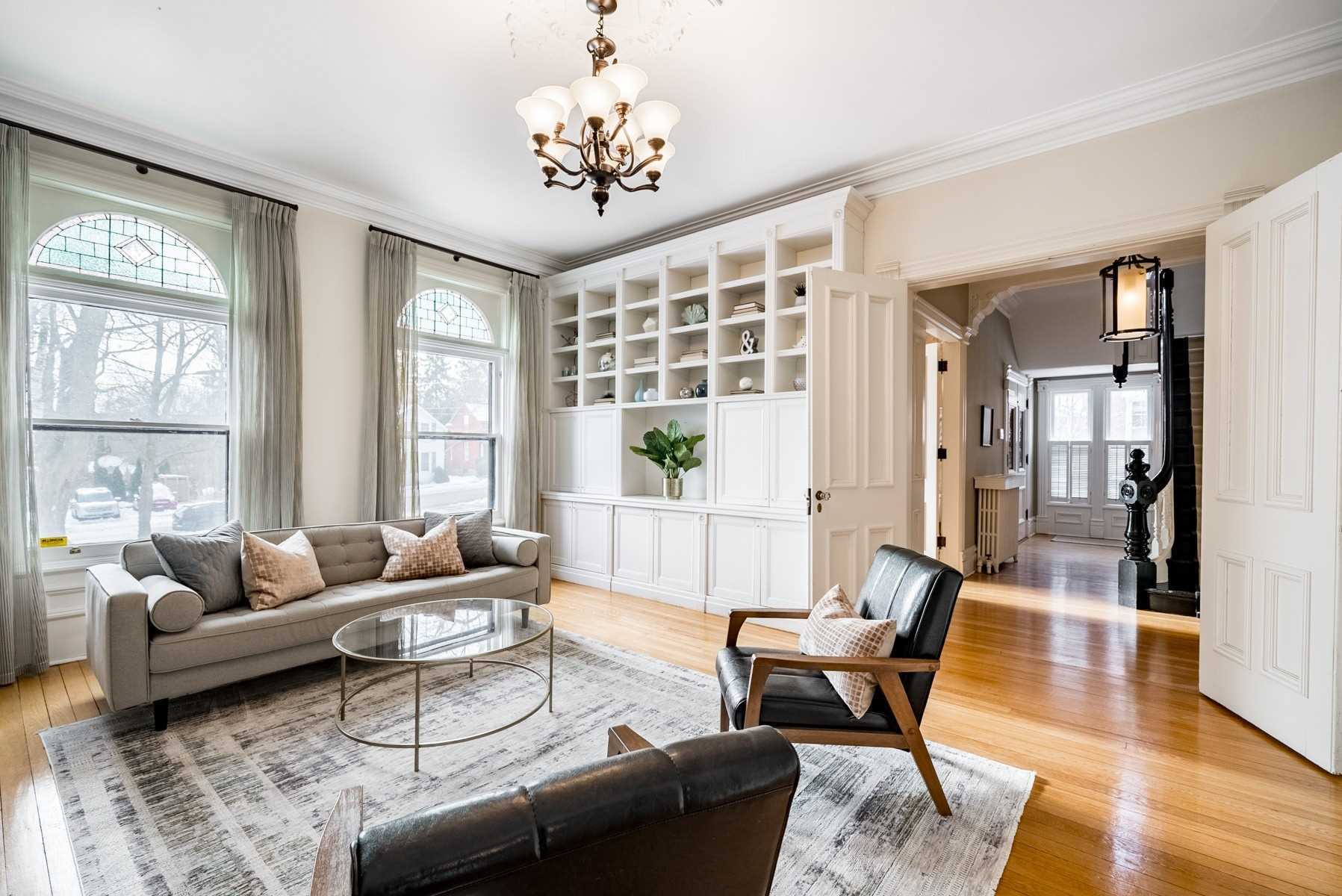 28 Bedford St