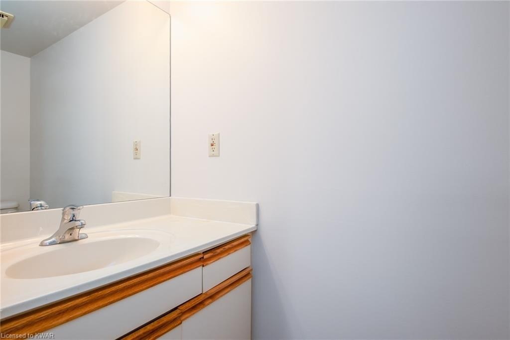 Listing X5860339 - Large Photo # 13