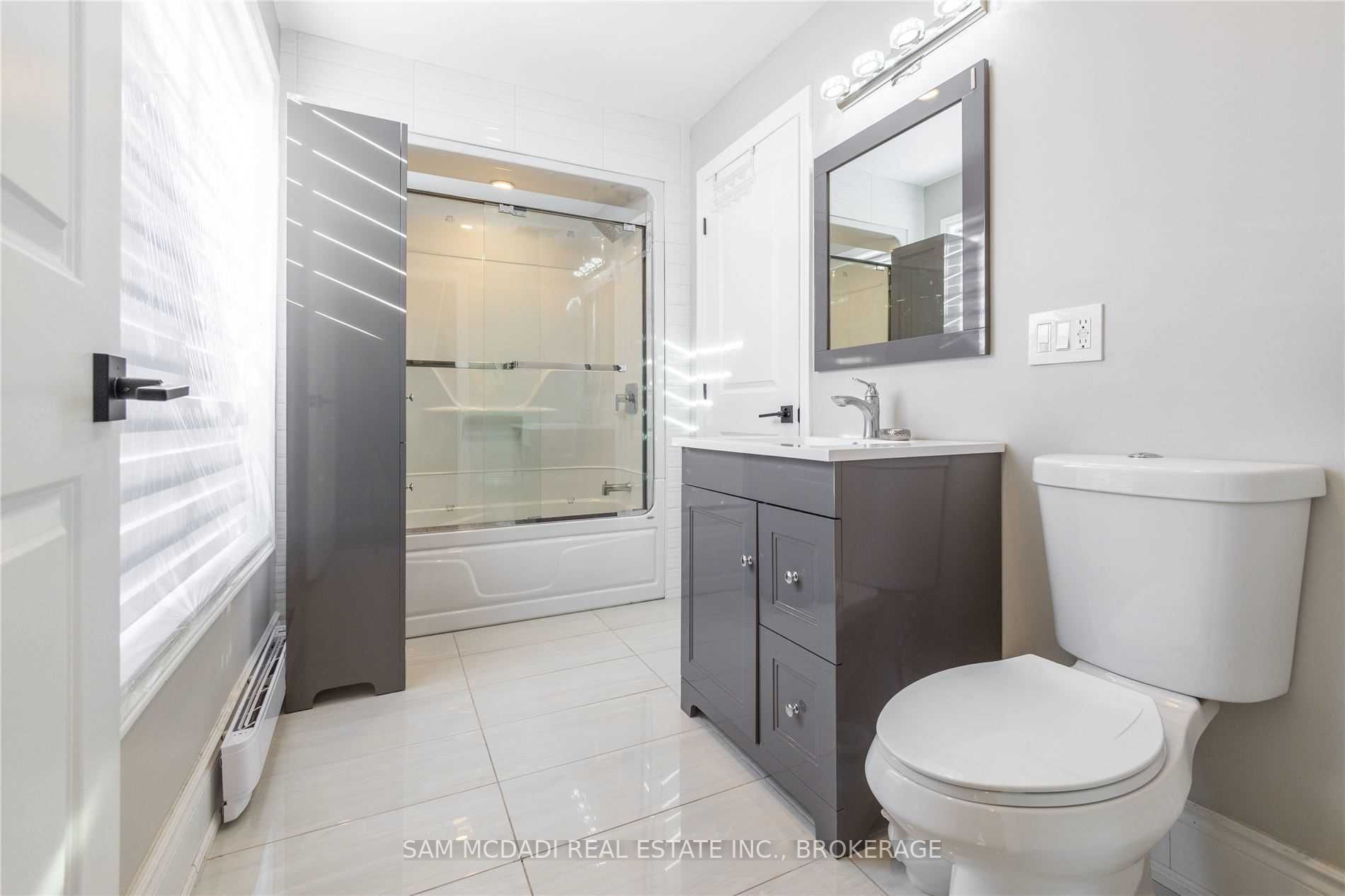Listing X5860787 - Large Photo # 35