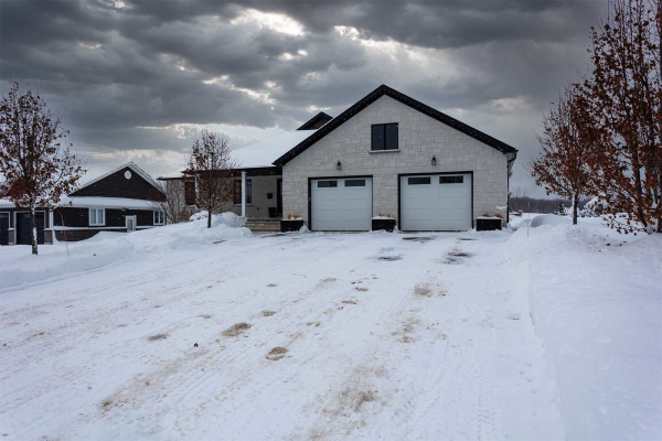 323085 Durham Rd E, West Grey