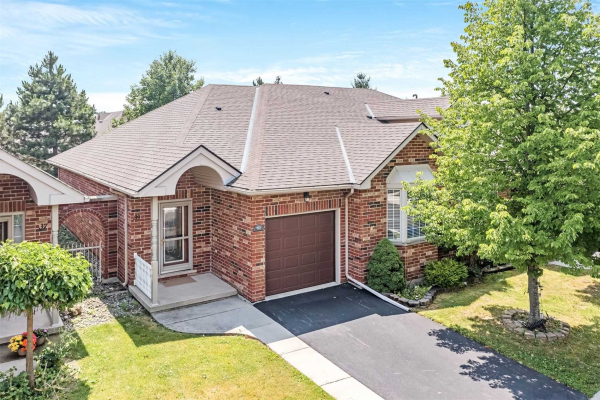 39 Riveroaks Dr, Hamilton