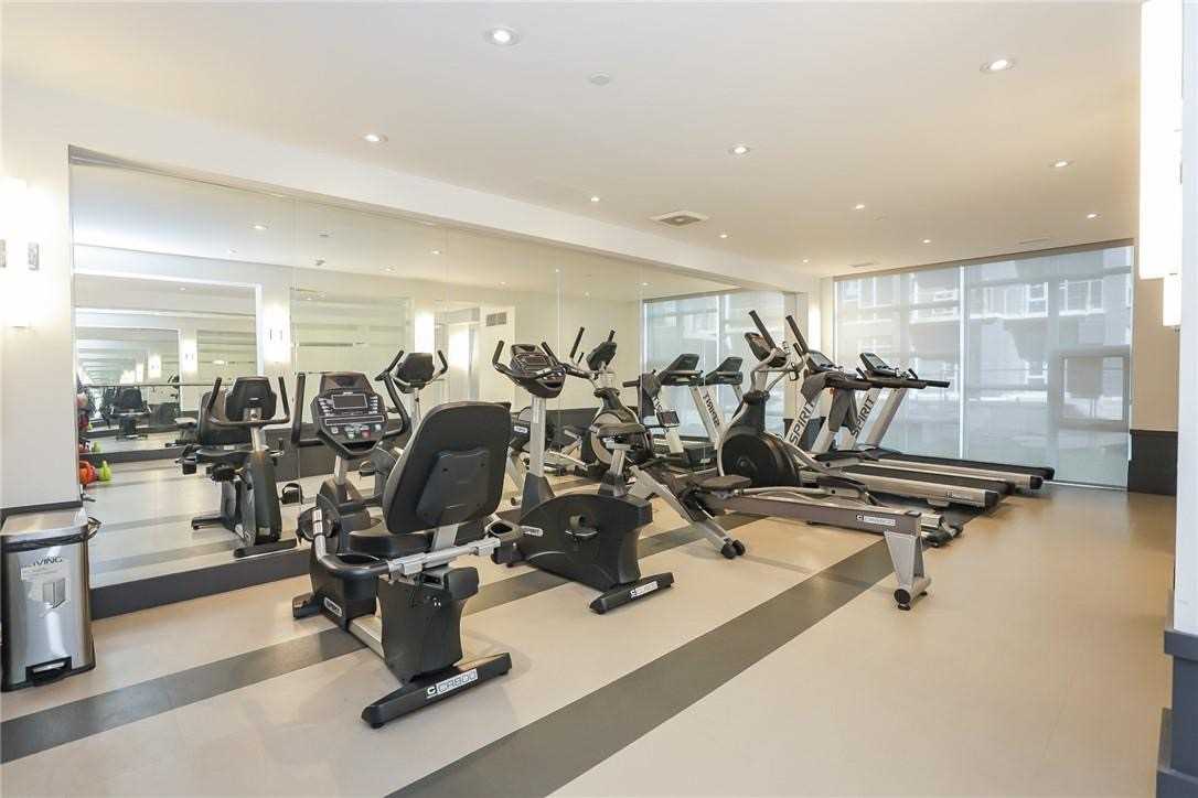10 Concord Pl, #412