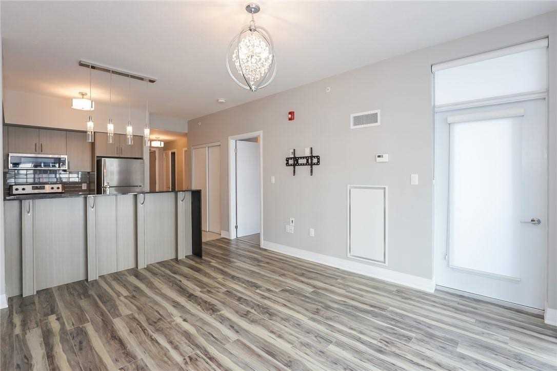 10 Concord Pl, #412