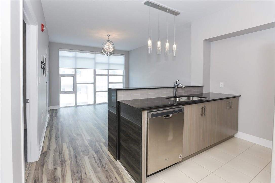 10 Concord Pl, #412
