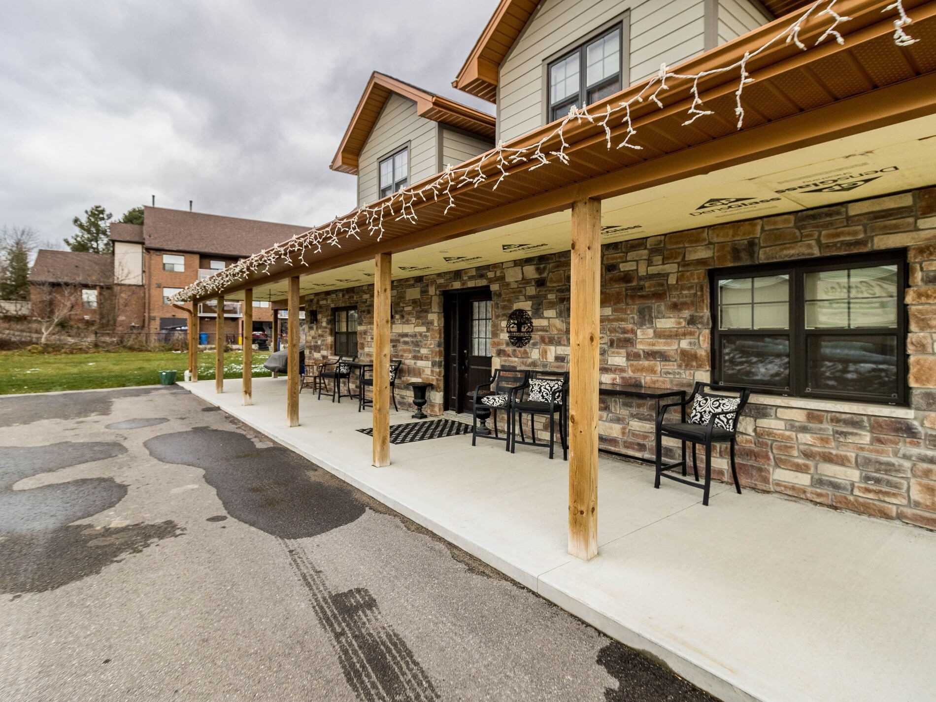 Listing X5862091 - Large Photo # 2