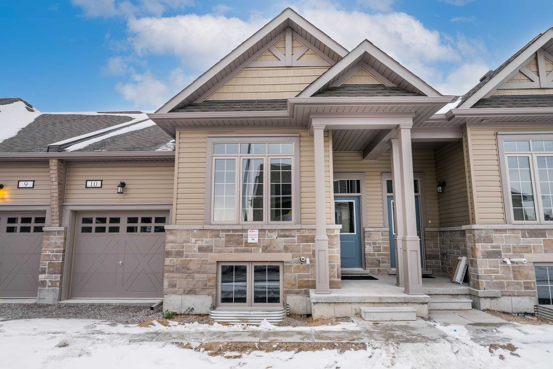 17 Lakewood Cres, #10