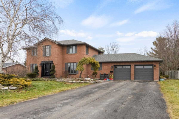 15 Doble Dr, Kawartha Lakes