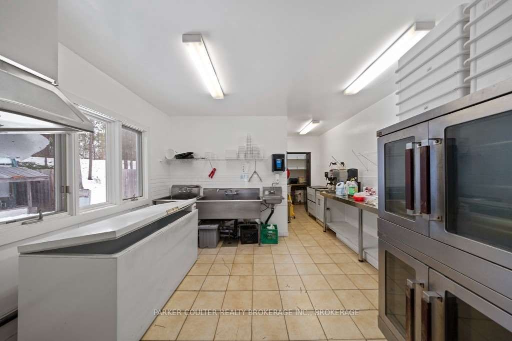 21 High St, #3